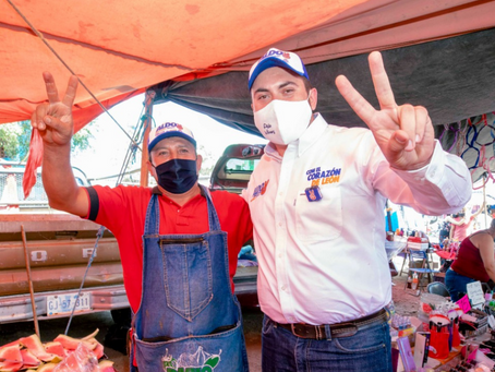 Aldo Márquez se comprometió a seguir apoyando a comerciantes y emprendedores.