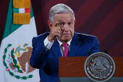 Invalidar Plan B electoral convierte a la SCJN en el "supremo poder conservador": López Obrador