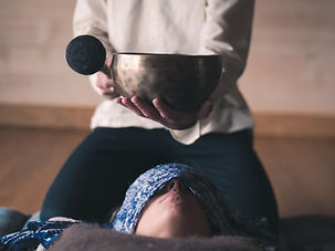 séance massage sonore individuel aux bols chantants