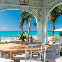 Coral Beach Club - Private Luxury Villas