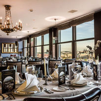 Golden Well Hotel