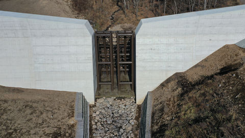 B型スリットダム 【長野県 茅野市】.JPG