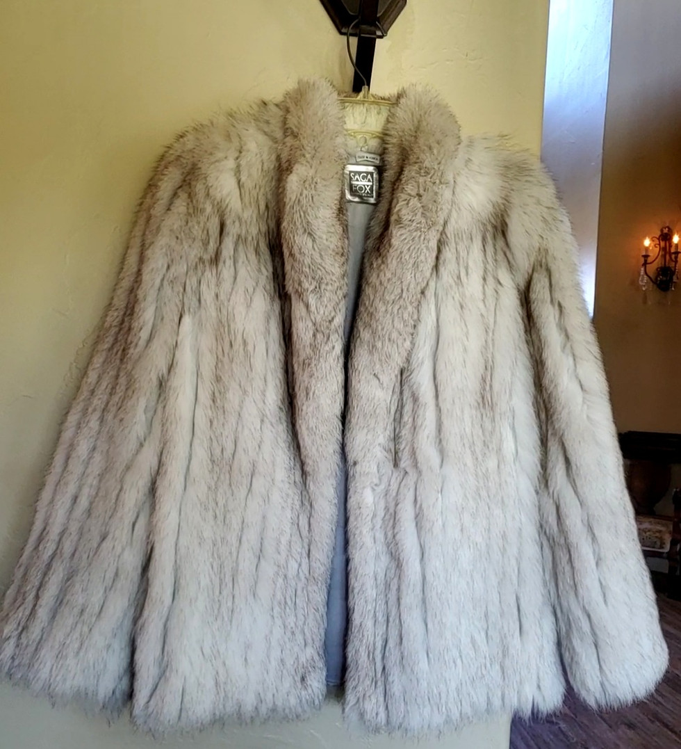 Thumbnail: Plush Off White Fox Fur Coat with Shawl Collar & Grey Highlights