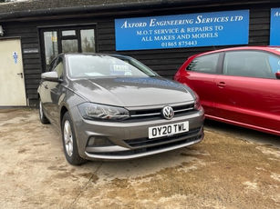 vw polo silver.jpg
