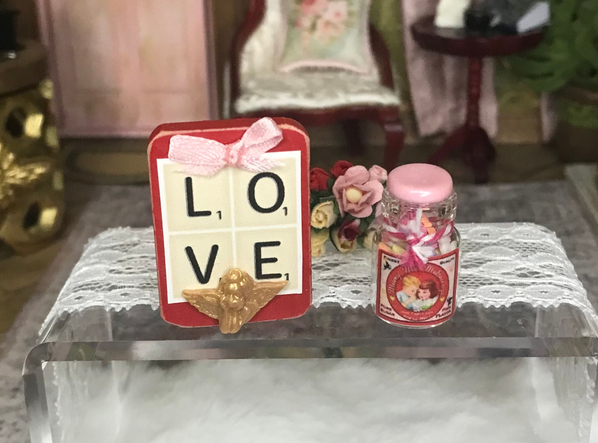 Set of 2, Mini Valentine's Day Dollhouse Love Sign And Candy Sweets Jar