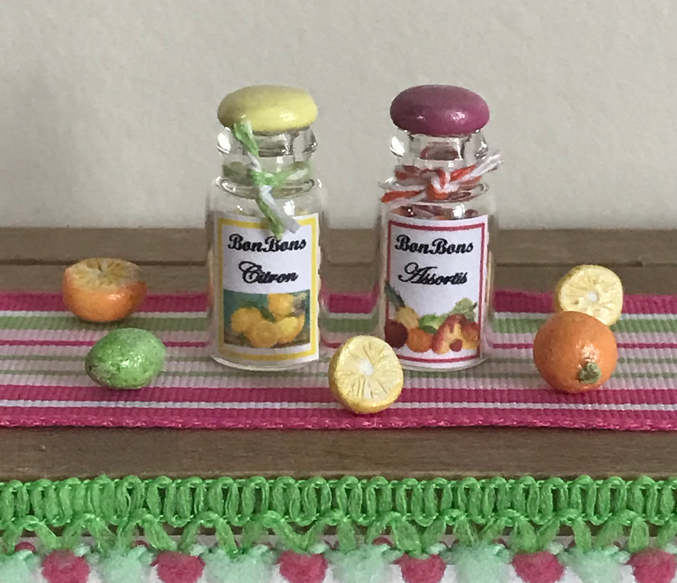 1:12 Scale Dollhouse Set of 2 Fruit Glass Candy Jars, Lemon and Assorted Fruit