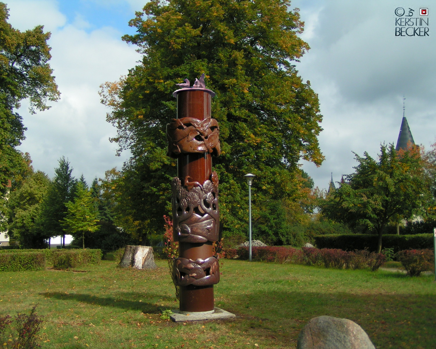 Stele Klink wieder neu 042 KB web