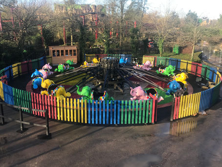 Chessington World of Adventures- Elmers Flying Jumbos