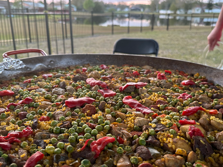 The Heart of Outdoor Gatherings: Authentic Spanish Paella