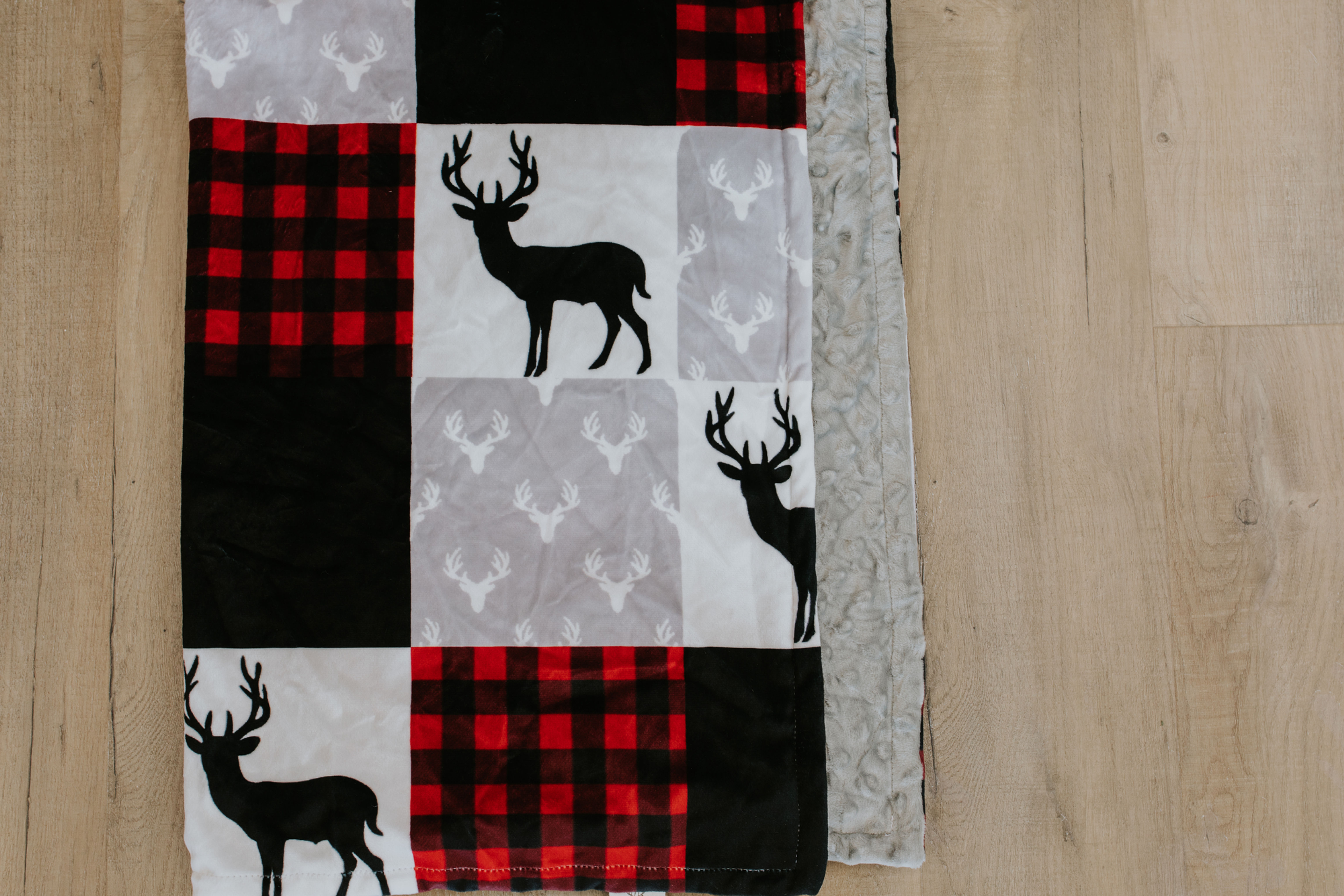 Doudou en minky | Enfant | Patchwork chevreuil rustique