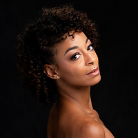 Chloé-Grant Abel.png