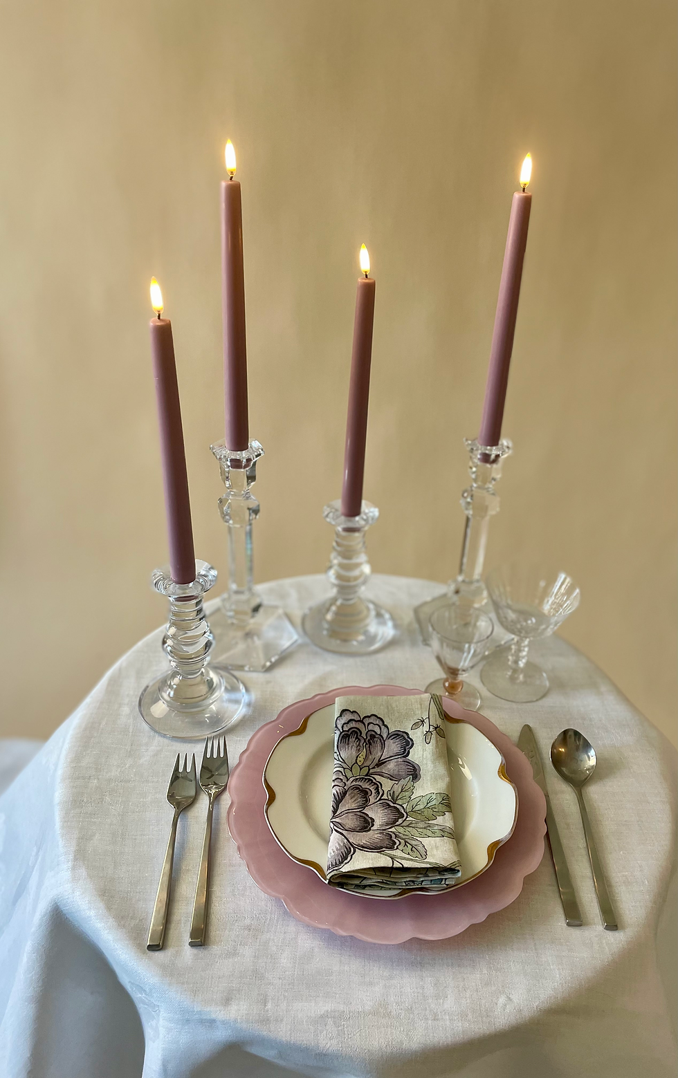 Thumbnail: Purple wedding tapers LED