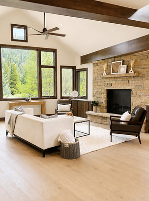 Living Room_edited.jpg