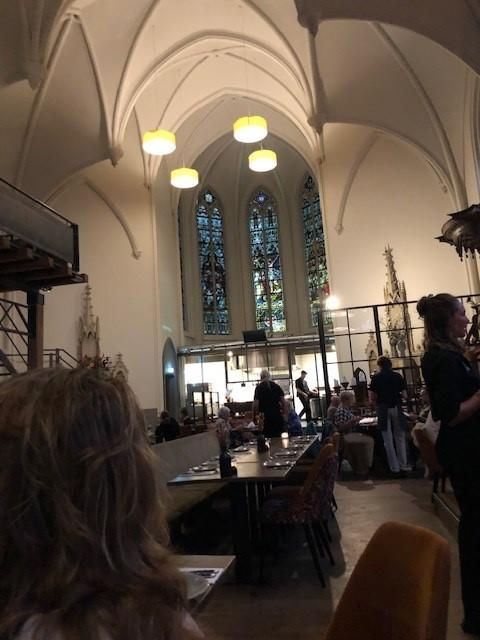 Onze Kerk in Hooge Zwaluwe - een restaurant én een plek voor de diensten!