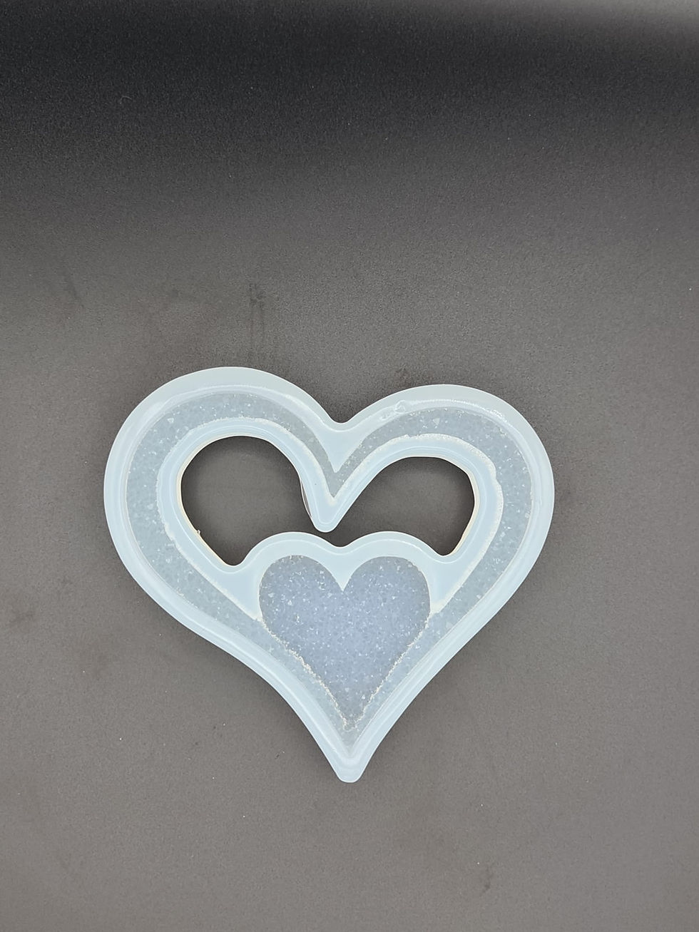 Thumbnail: Full druzy open double heart mold