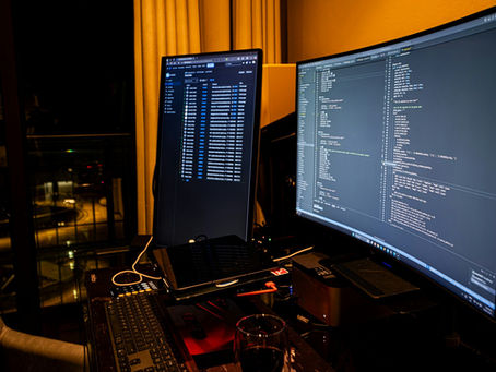 ¿Eres egresado de ingeniería, informática o sistemas, pero no tienes experiencia o trabajo? Refuerza tu título universitario para roles Full-Stack Java