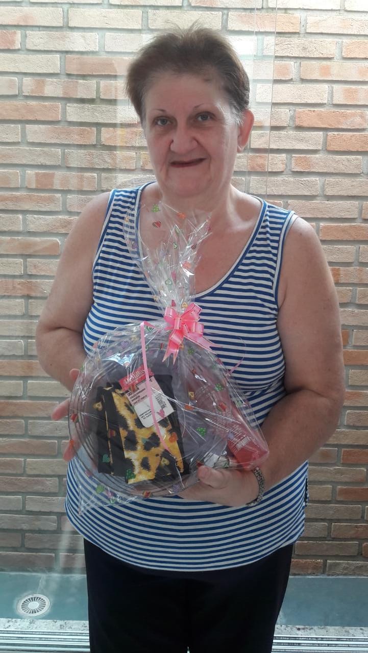 Vania Justi Scarpa (Outono Premiado)