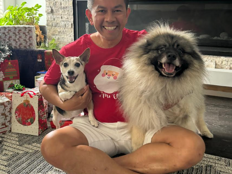 Merry Christmas from me and my doggies! :)