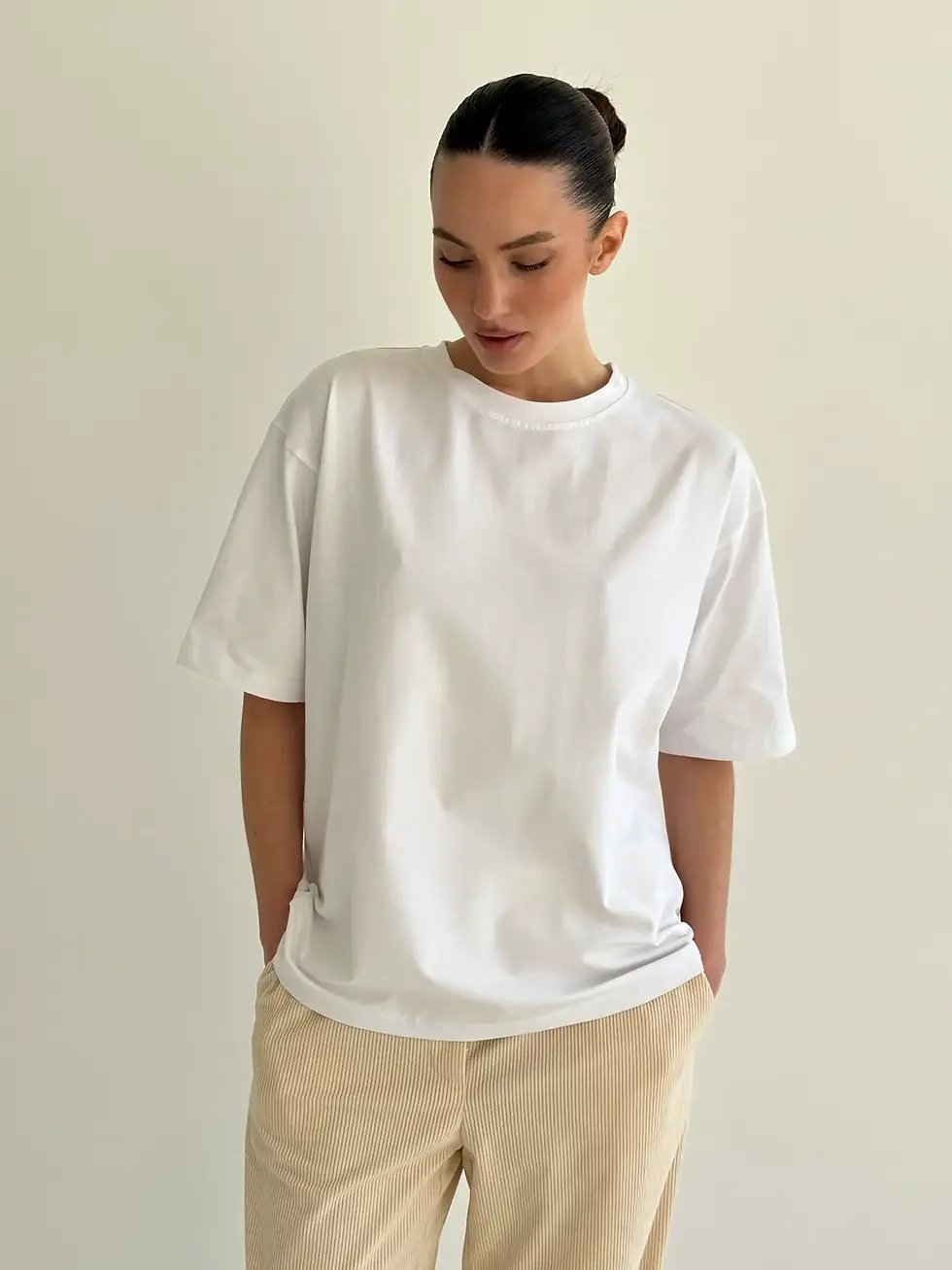 Прев'ю: Футболка з білим кантом біла, onesize