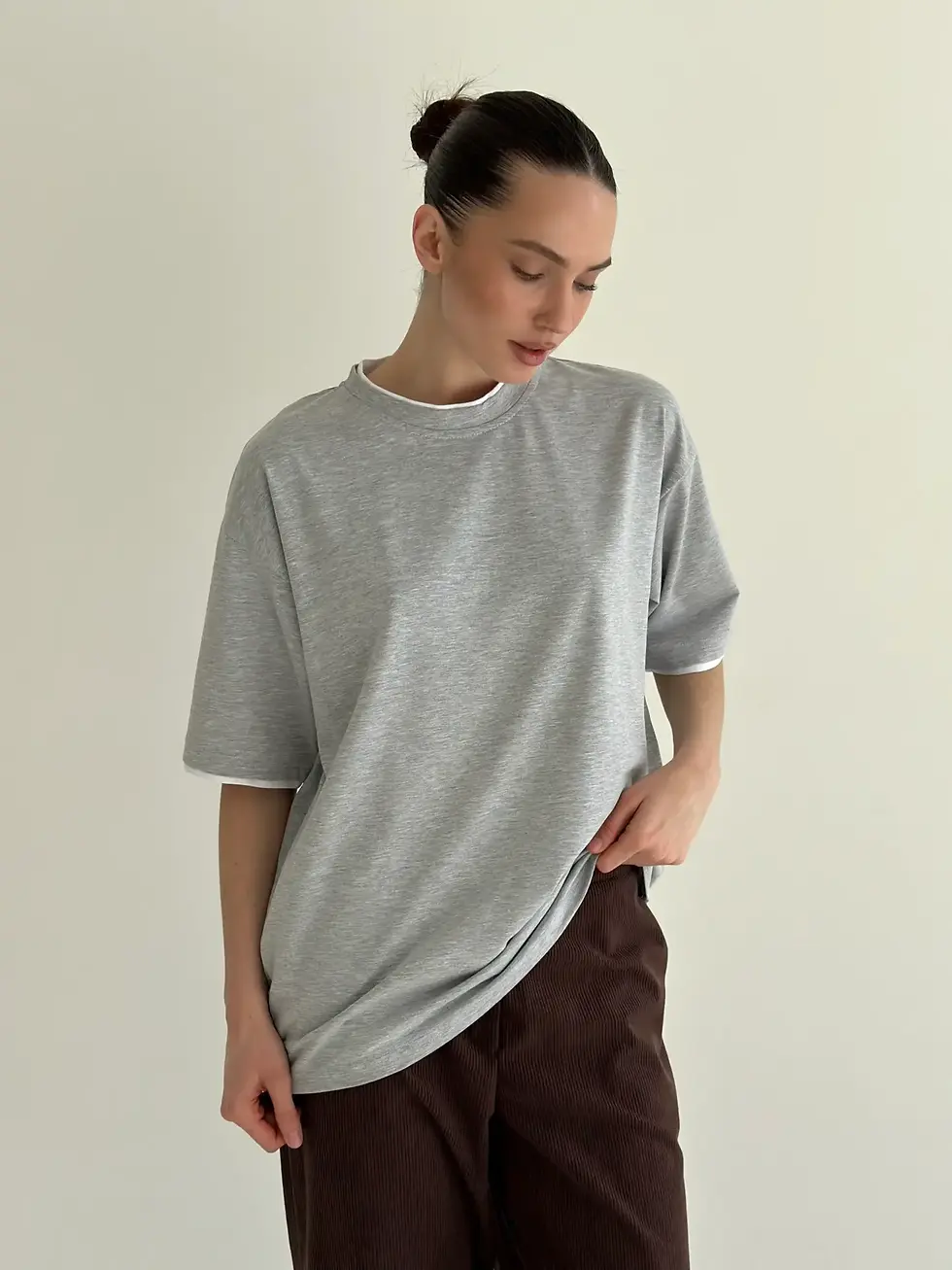 Прев'ю: Футболка з білим кантом сіра, onesize