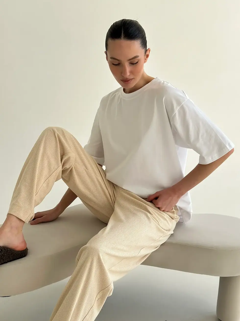 Прев'ю: Футболка з білим кантом біла, onesize