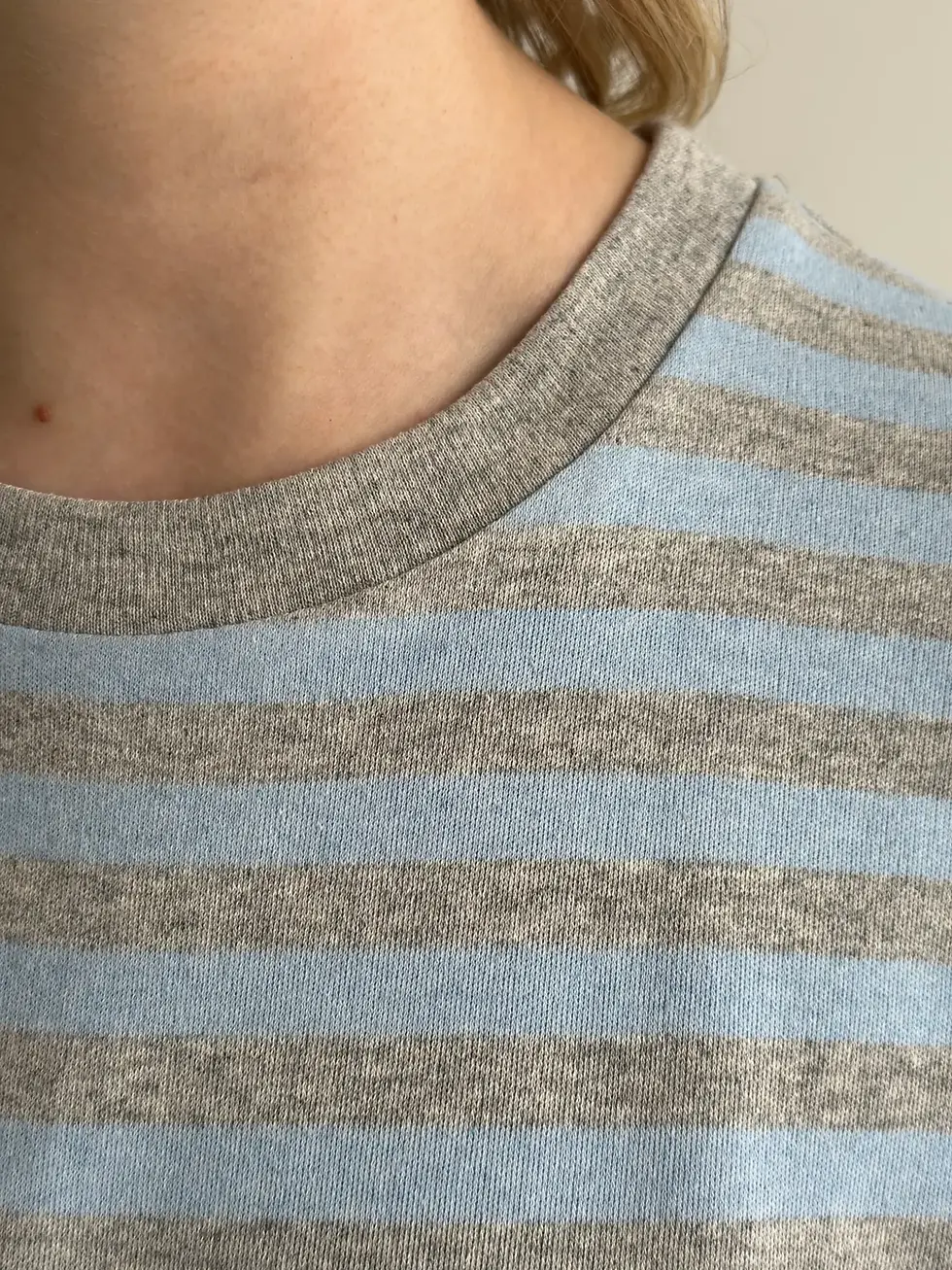 Прев'ю: Трикотаж смужка Костюм футболка та шорти сірий/блакитний