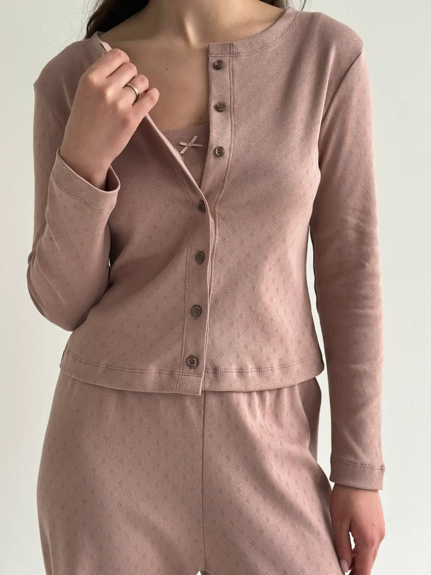 Рібана лонгслів візон (з гудзиками)