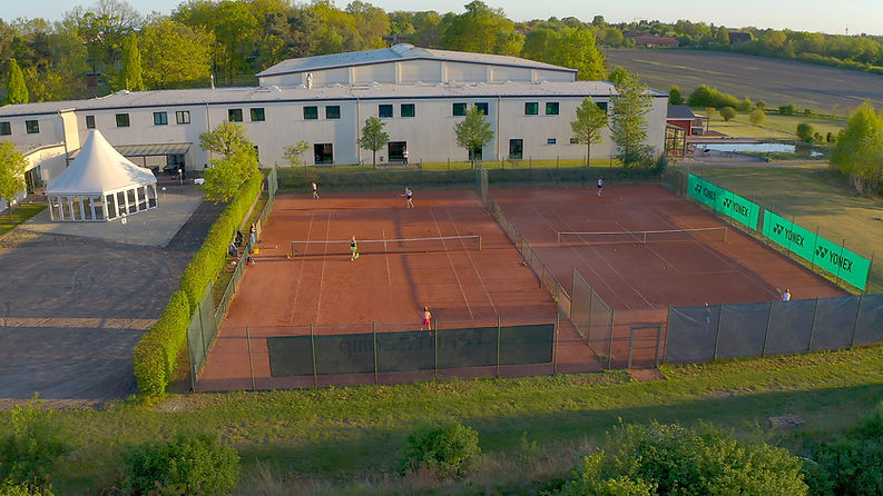 Tennis Drohne 2.jpg