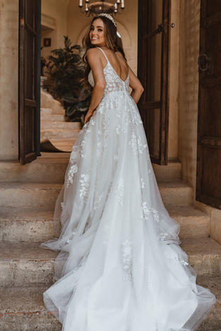 Tania Olsen Byron gown, Byron Tania Olsen, Byron wedding dress, Byron TC342, TC342 Byron, Structured bodice,
Spaghetti straps,
A-line silhouette,
Floor length skirt,
Beaded lace, tulle and glitter tulle fabrication,
Long train,
Fully lined,
Inner bra cups,
Back zipper, Vintage white, Style code: TC351, tulle, princess gown, sparkles, sequins, lace, Ivory, Ivory & Nude, Lace, train, sweetheart neckline, strapless, beading, sparkles, tulle skirt, A-line, Princess skirt, Bridal, bridal Mandurah, Mandurah brides, brides in Mandurah, bridal dresses Mandurah, brides of Perth, bridal shops Mandurah, bridal shops Perth, wedding dresses Mandurah, wedding dresses Perth, brides on a budget, budget brides, under $1000 dresses, wedding gowns, wedding gowns Mandurah, Mandurah bridal gowns, modern bridal gowns, bridal Australia, designer bridal gowns, designer dresses, brides Perth, beautiful bridal gowns, affordable wedding dresses, dresses, weddings Mandurah, bridal trends, new bridal gowns, zoo bridal.