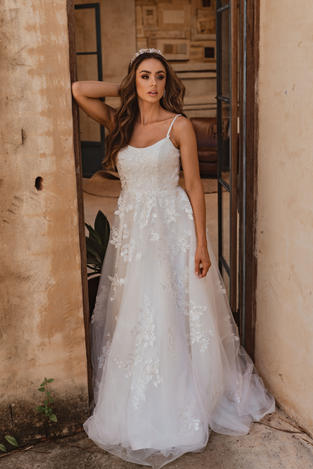 Tania Olsen Byron gown, Byron Tania Olsen, Byron wedding dress, Byron TC342, TC342 Byron, Structured bodice,
Spaghetti straps,
A-line silhouette,
Floor length skirt,
Beaded lace, tulle and glitter tulle fabrication,
Long train,
Fully lined,
Inner bra cups,
Back zipper, Vintage white, Style code: TC351, tulle, princess gown, sparkles, sequins, lace, Ivory, Ivory & Nude, Lace, train, sweetheart neckline, strapless, beading, sparkles, tulle skirt, A-line, Princess skirt, Bridal, bridal Mandurah, Mandurah brides, brides in Mandurah, bridal dresses Mandurah, brides of Perth, bridal shops Mandurah, bridal shops Perth, wedding dresses Mandurah, wedding dresses Perth, brides on a budget, budget brides, under $1000 dresses, wedding gowns, wedding gowns Mandurah, Mandurah bridal gowns, modern bridal gowns, bridal Australia, designer bridal gowns, designer dresses, brides Perth, beautiful bridal gowns, affordable wedding dresses, dresses, weddings Mandurah, bridal trends, new bridal gowns, zoo bridal.