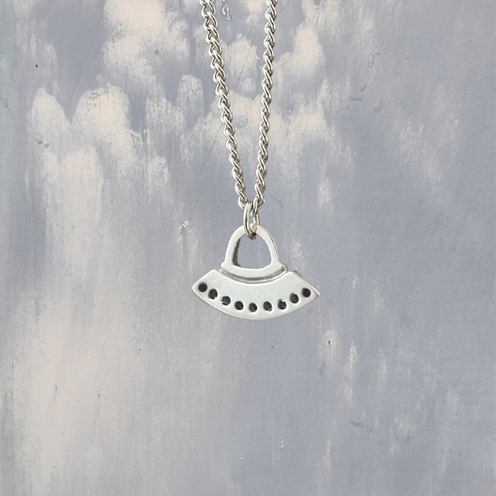 Miniature : Collier Vaisseau E.T.