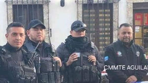 Ahora policías de Coahuila "siembran terror" a habitantes de Anáhuac NL