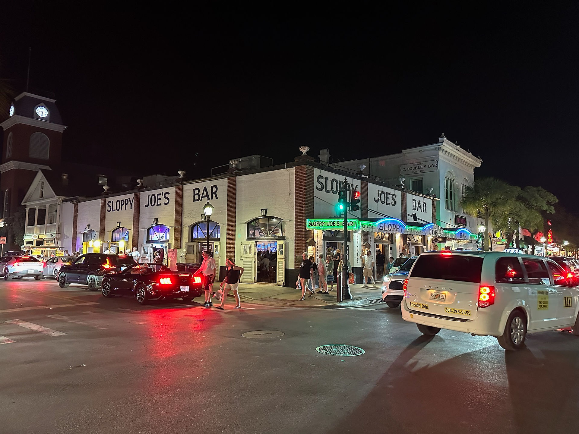 Exterior of Sloppy Joe's Bar in Key West, Florida