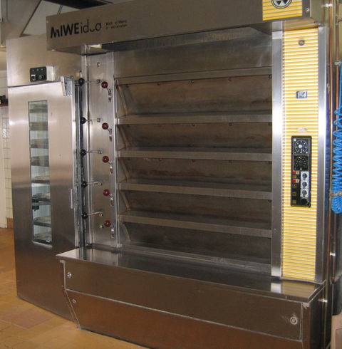 Ein Industrie Backofen