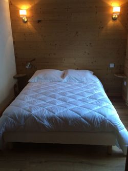 Chambre 2 lit double