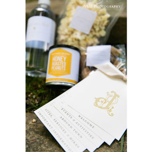 Wedding Itinerary Flip Booklet with Ribbon Bow | Custom Interlocking Monogram | Paper Daisies