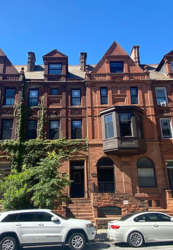Chateaus_1020-1022 N Calvert.jpg