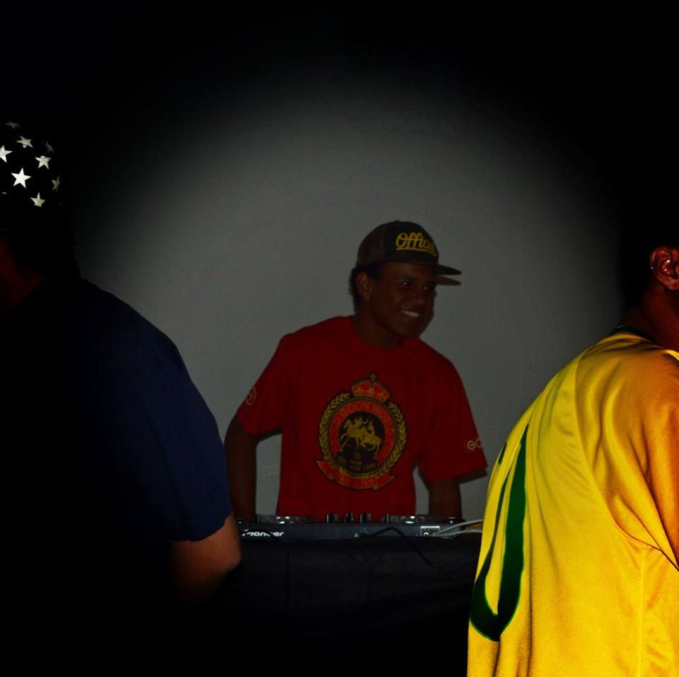 13529224_1170385503017855_208052952743009464_n