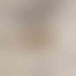 bague ciselée corail marin en or