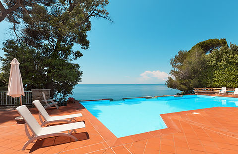 Villa Pool