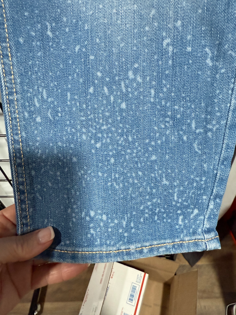 Thumbnail: Old Navy Boyfriend Distressed Jeans - 10P
