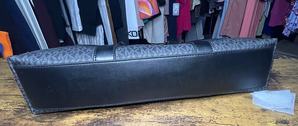 Thumbnail: Authentic Michael Kors Logo Laptop Bag - missing shoulder strap