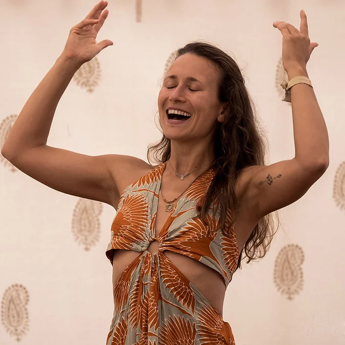 Kakaoritual & ecstatic dance mit Jenny & Jess