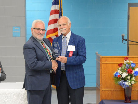 Molly’s Hand Dipped Ice Cream Receives An Award