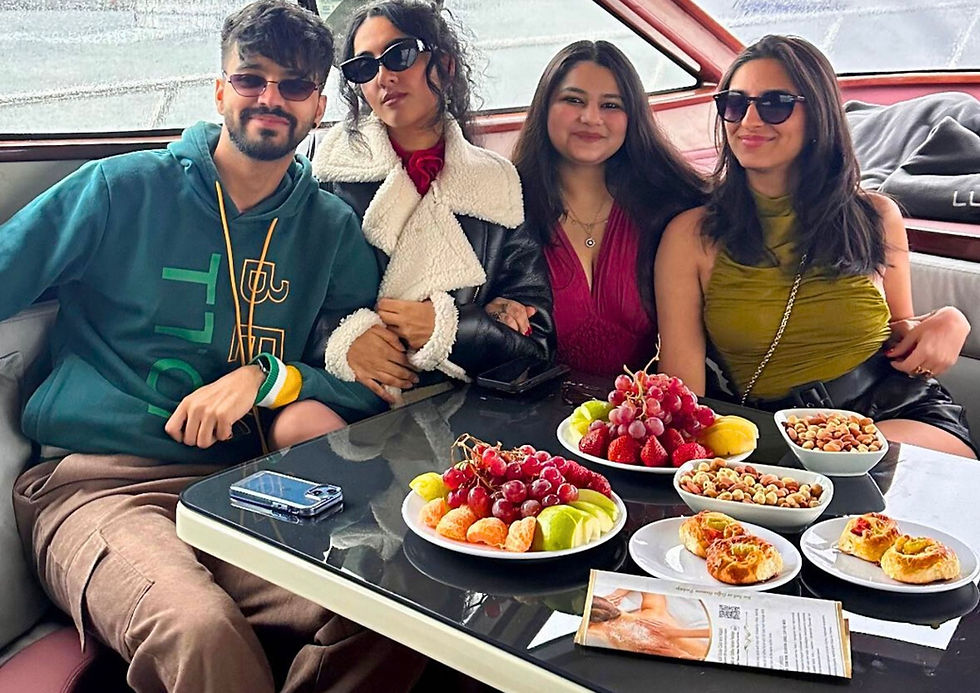 small group yacht cruise istanbul with snacks and fruits