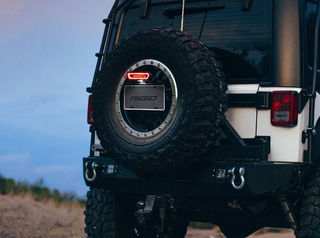 Rigid Chase テールライト レッドラングラー　ジムニーリジットチェイス Rigid) Chase Light (Red, Blue & Amber) w/ Reverse & Cargo Light