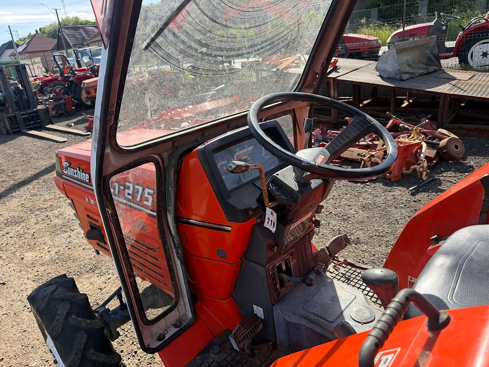 Miniatură: Kubota l1-275
