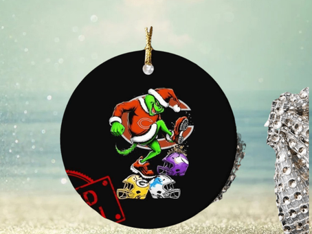 The Grinch Chicago Bears Stomp On NFL Teams Christmas Ornament