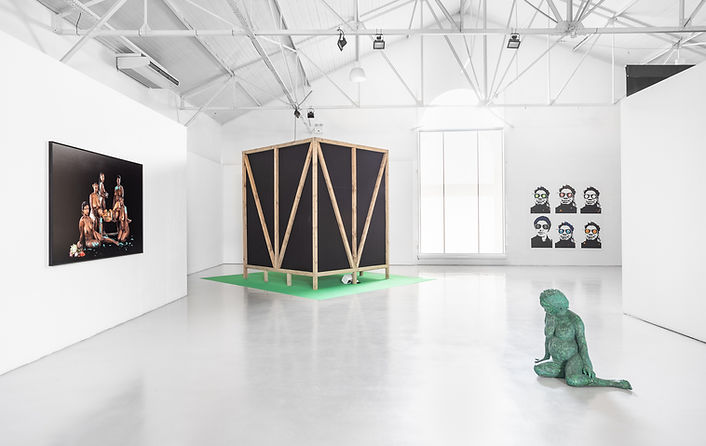 black-skin-white-masks-the-black-body-in-presence-galerias-municipais-10.jpg