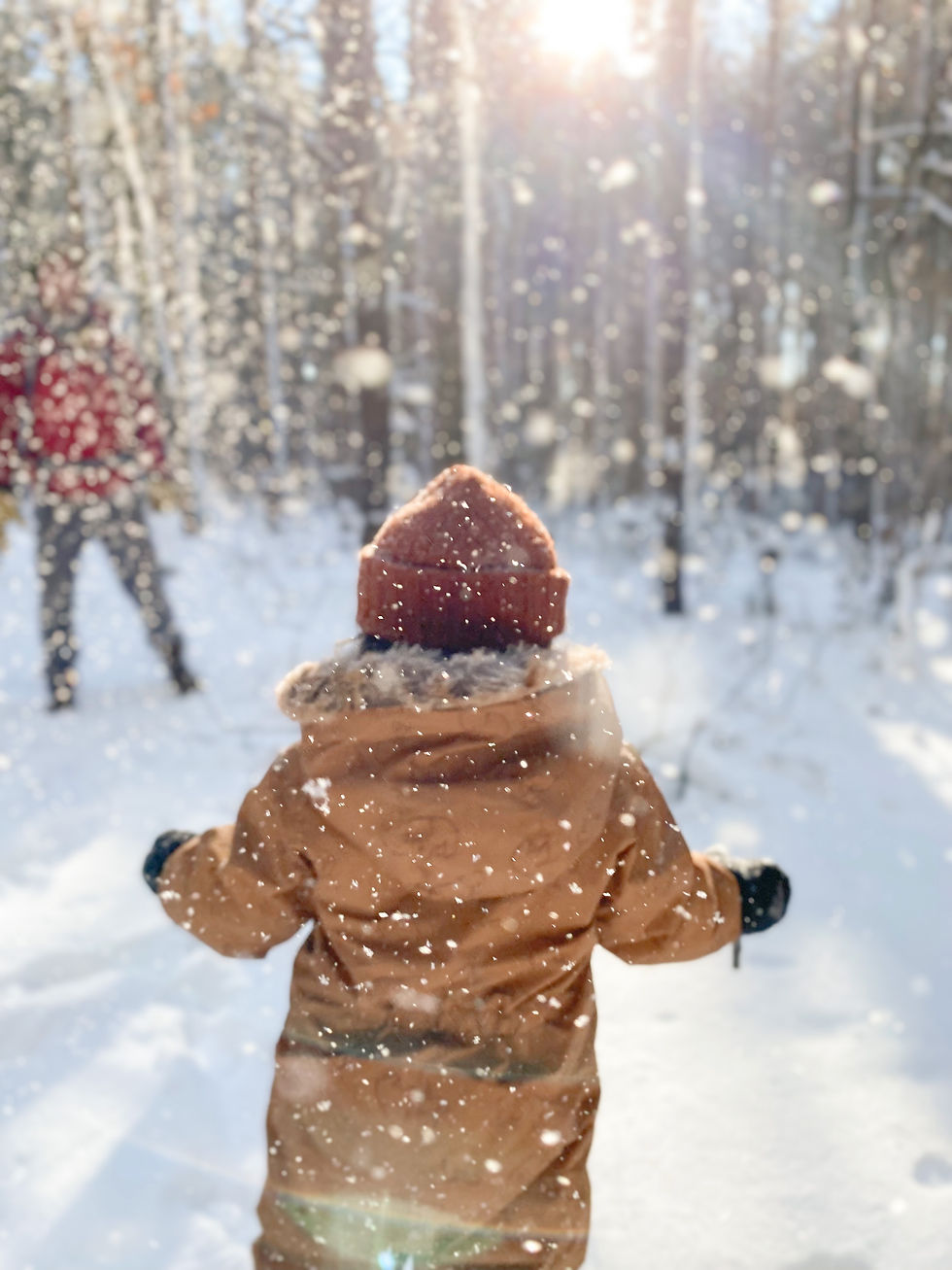 Essential Snow Gear for Families to Enjoy Winter Adventures with Kids